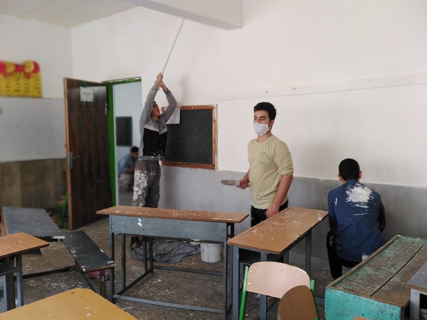 فعالیت گروه‌های جهادی دانشجویان بسیجی دانشگاه‌های ارومیه در چالدران