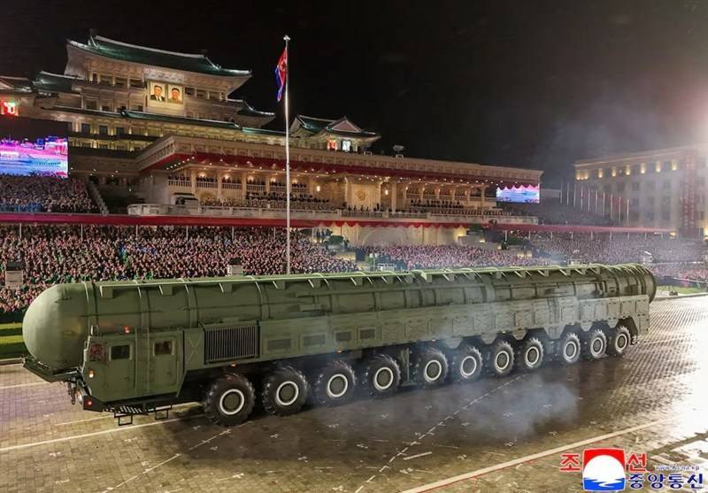 رونمایی از «قدرتمندترین» موشک بالستیک قاره‌پیمای کره‌شمالی