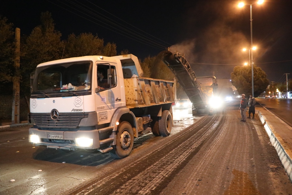 تعویض ۱۷ هزار مترمربع از آسفالت بلوار امام جعفر صادق