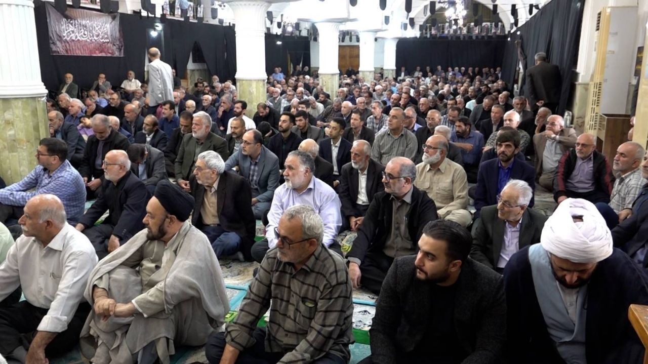 تبیین ابعاد تسخیر لانه جاسوسی آمریکا و گرامیداشت شهدای ۲۲ آبان سال ۵۷ لاهیجان