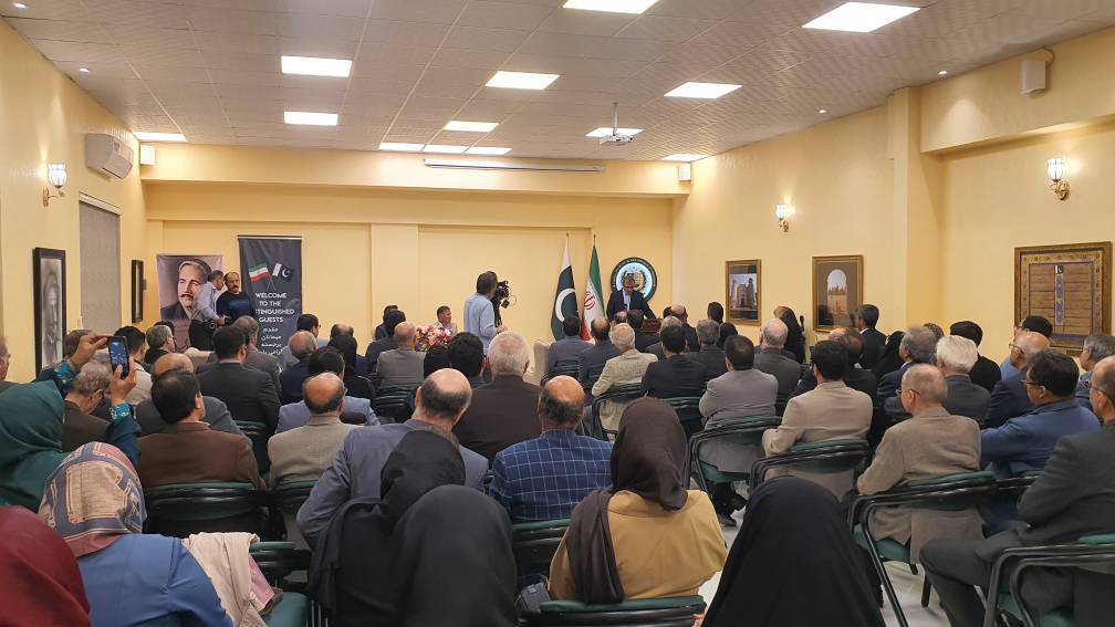 برگزاری بزرگداشت «اقبال لاهوری» با حضور استاندار خراسان رضوی در کنسولگری پاکستان