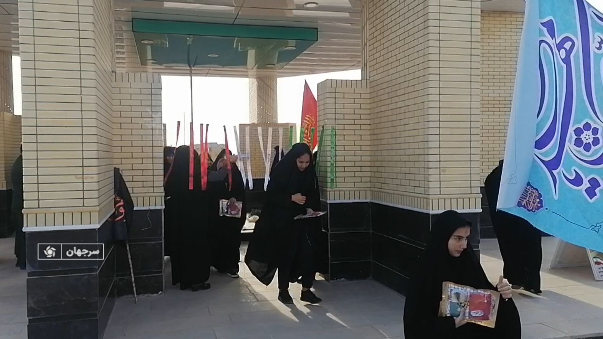 اعزام دانش آموزان سرچهانی به مناطق عملیاتی جنوب