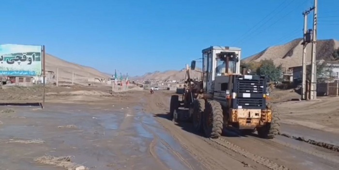 بازگشایی مسیرهای سیلزده بخش مرکزی شهرستان کلاله بازگشایی مسیرهای سیلزده بخش مرکزی شهرستان کلاله