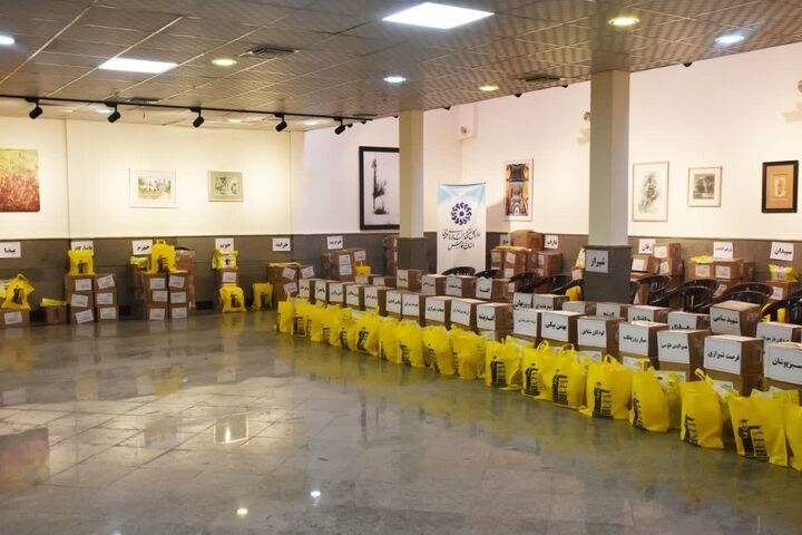 اهدای ۲۷ هزار جلد کتاب به کتابخانههای عمومی اهدای ۲۷ هزار جلد کتاب به کتابخانههای عمومی