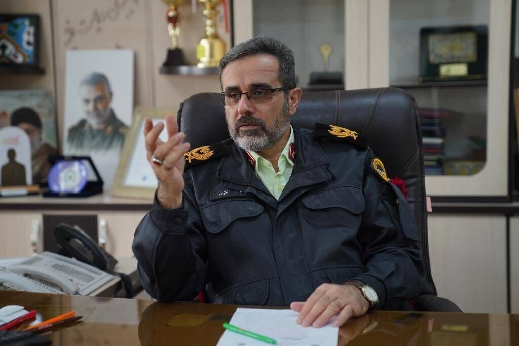 محموله شیشه در محور سرچم به اردبیل توقیف شد