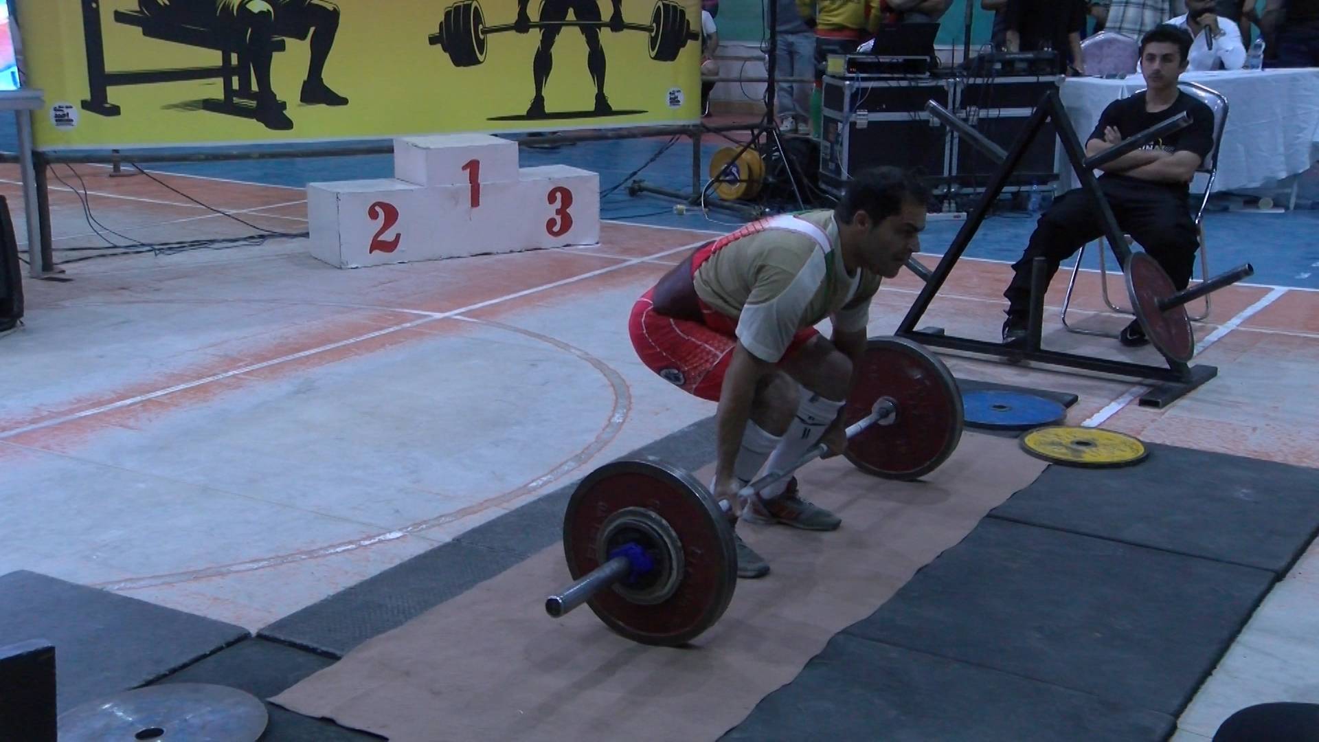 برگزاری مسابقات کاپ آزاد مولتی پرس و ددلیفت غرب