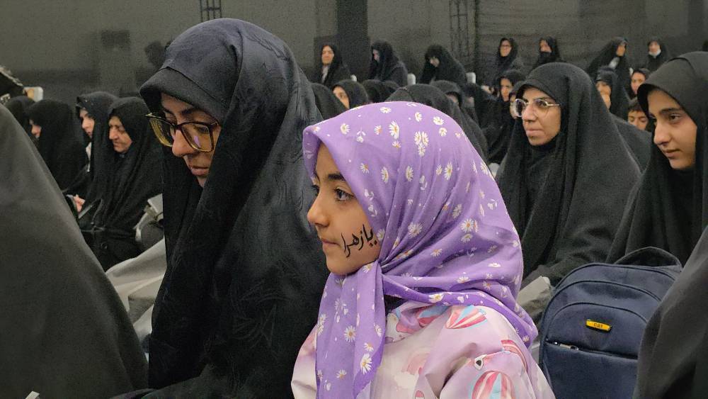 اجتماع بانوان فاطمی با عطر شهدا