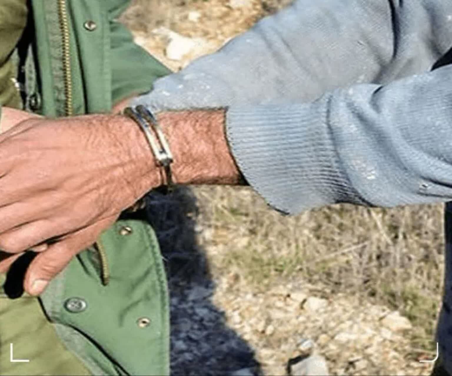 شکارچی مسلح نیمهشب در بهاباد زمینگیر شد شکارچی مسلح نیمهشب در بهاباد زمینگیر شد