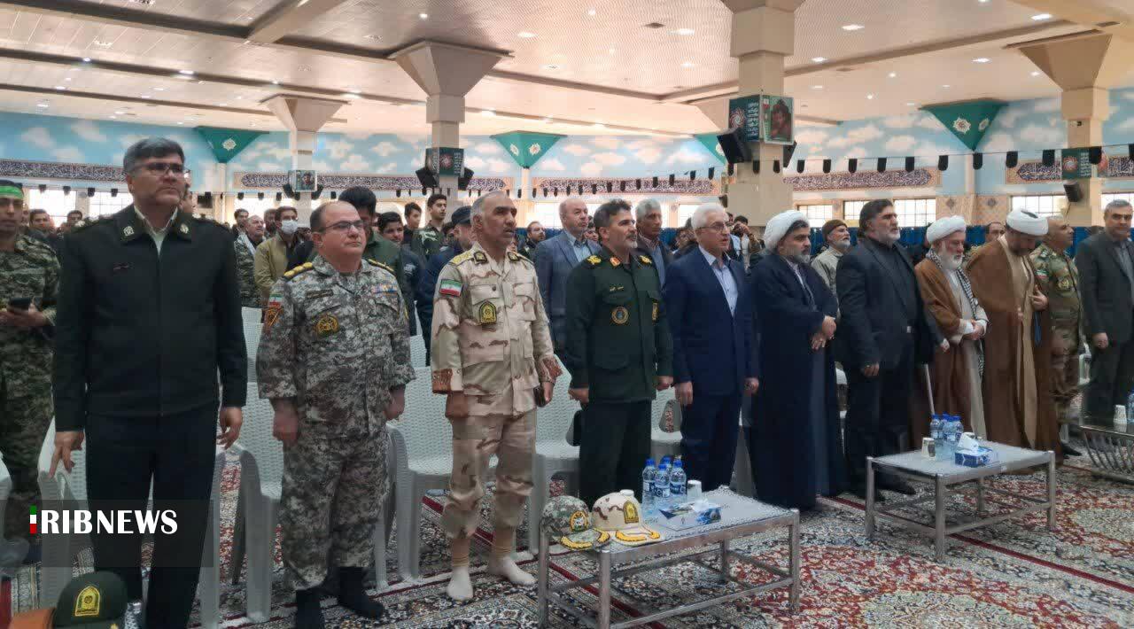 بسیجی همیشه و همه جا حاضر در صحنه است