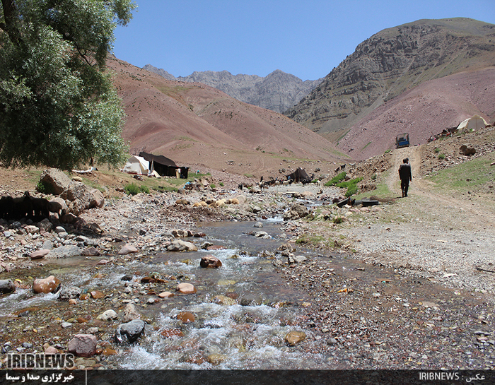 در مناطق عشایری لرستان زندگی جاری است